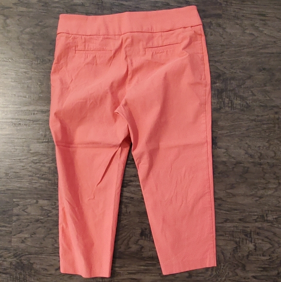 Apt. 9 Orange Capris, Size 16 - Picture 4 of 4